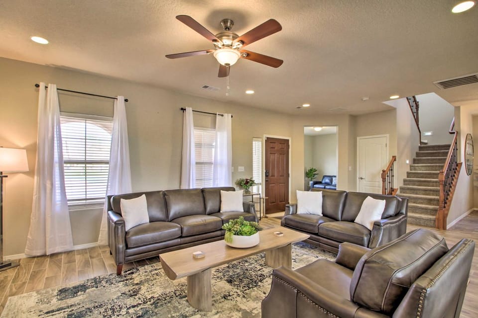 9 Mi to Old Town Albuquerque: Getaway w/ Grill! House in Albuquerque