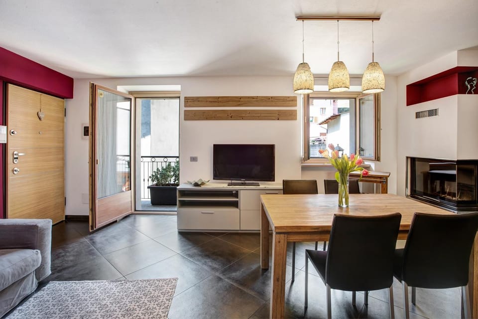 Property building, Living room