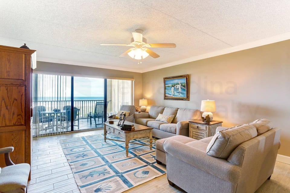 Oceanview Condo w Deck Apartment in Fernandina Beach