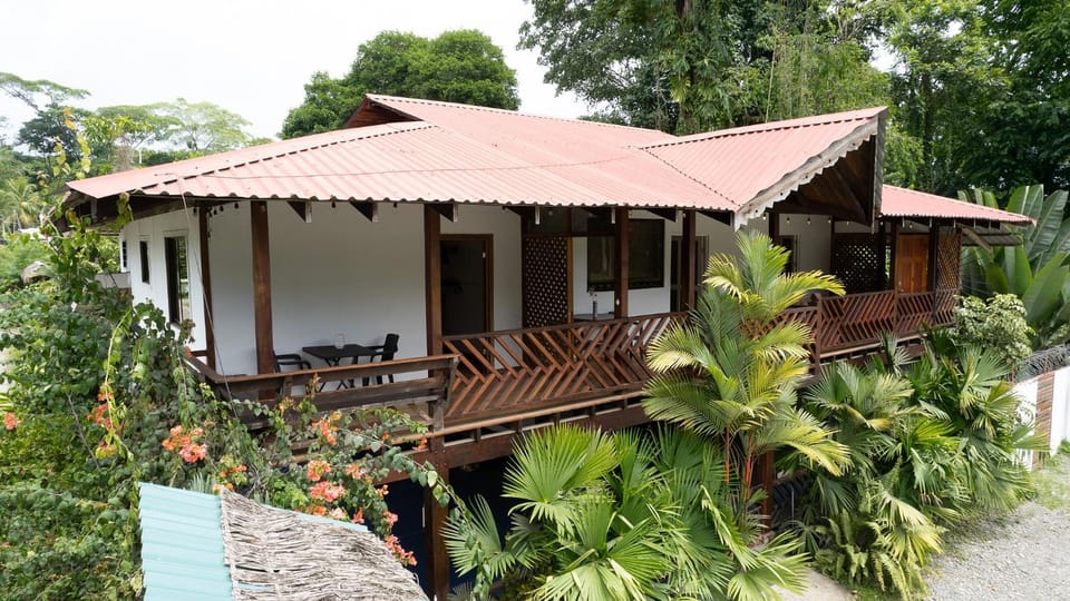 Property building, Balcony/Terrace