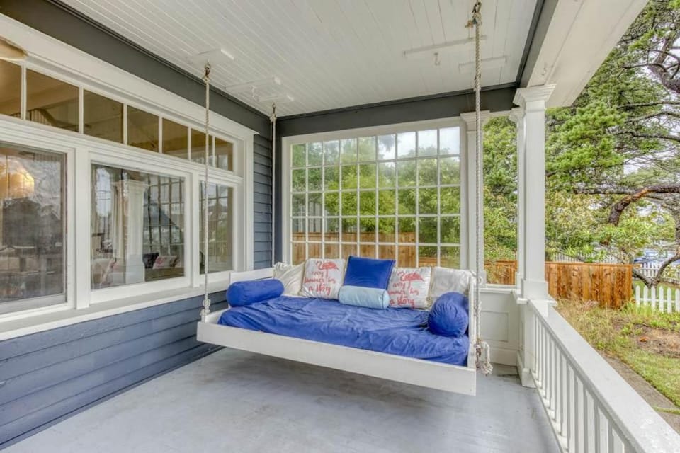 Oceans Away House in Seaside