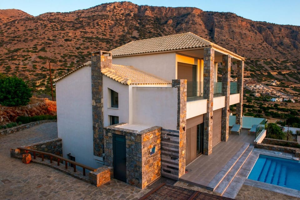 Property building, Mountain view