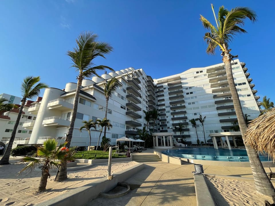 Property building, Off site, Garden, Garden view, Pool view