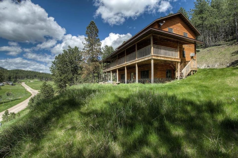 Eagle Pine Lodge House in West Custer Township