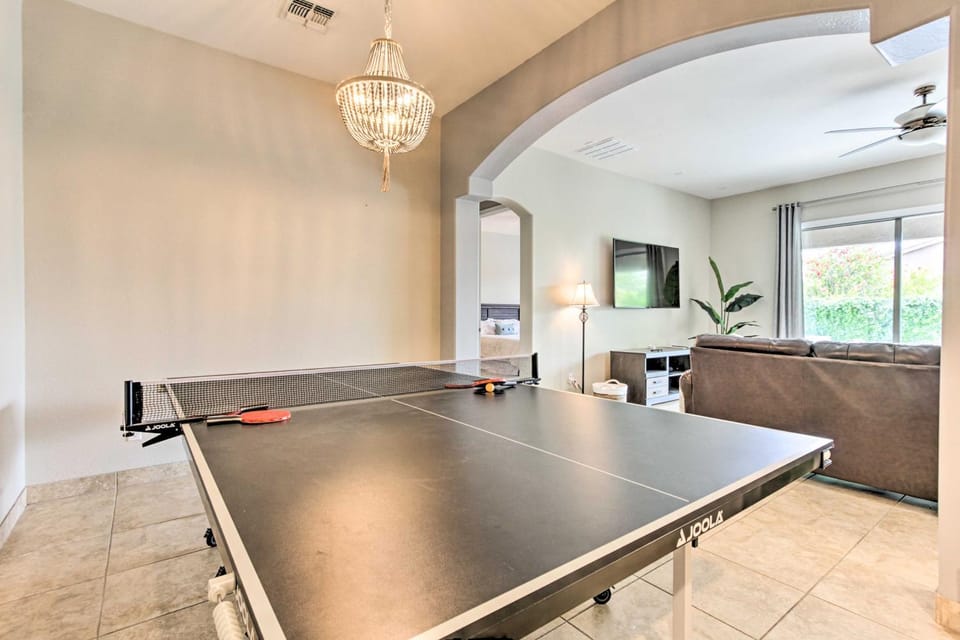 Private Pool & Hot Tub: Family Home in Phoenix! House in New River