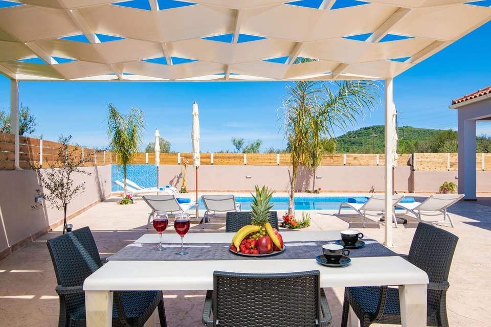 Villa En Elladi Villa in Alikanas
