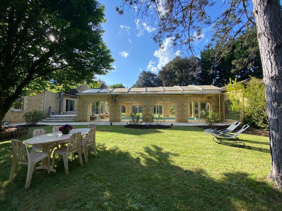 Patio, Garden, Swimming pool