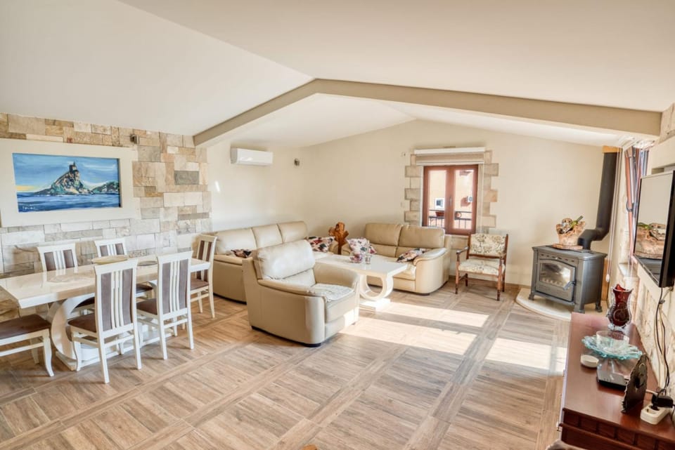 SAVOVIC_LUX Apartment in Budva Municipality