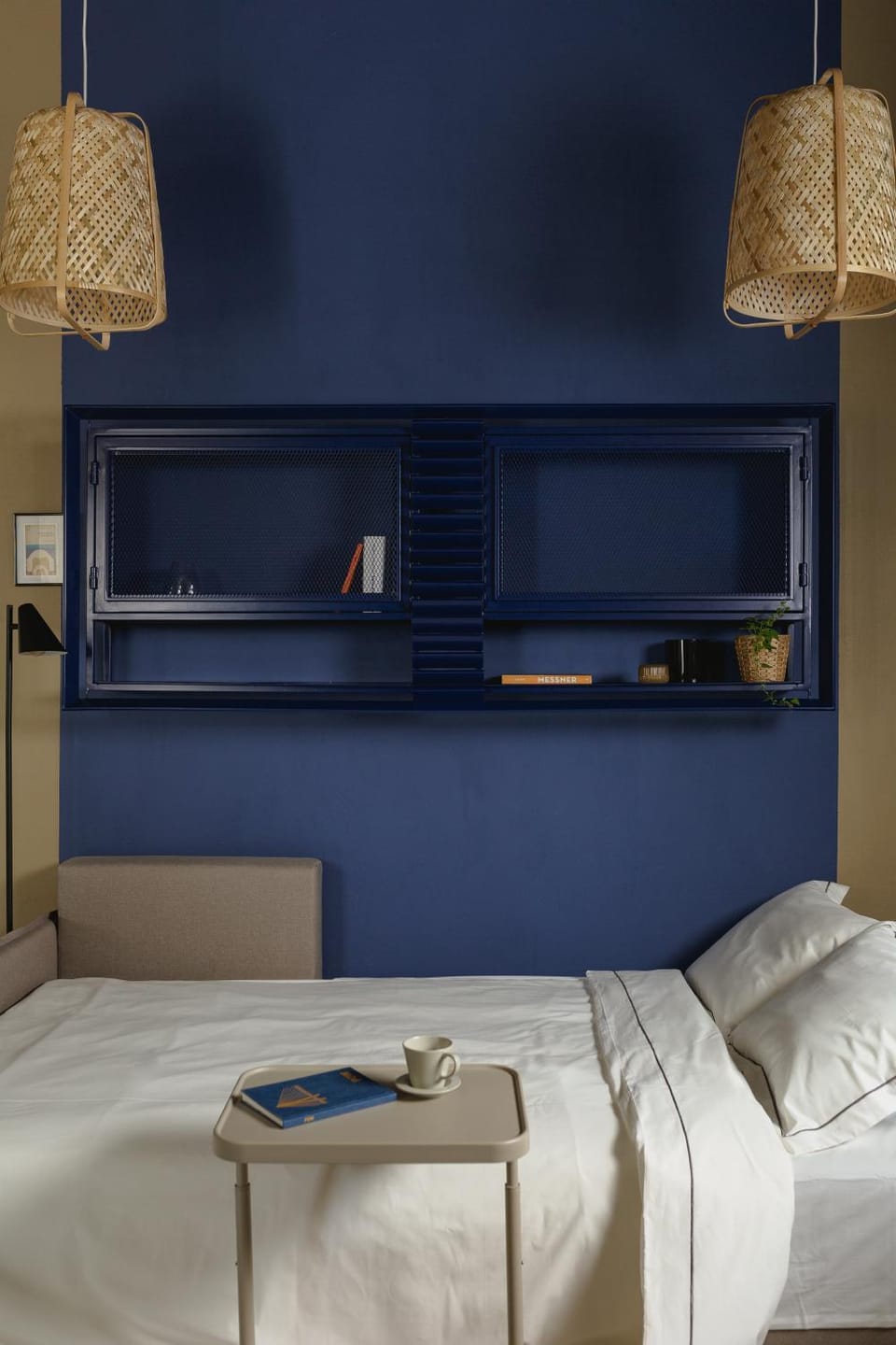 Bed, Living room, Seating area, Bedroom