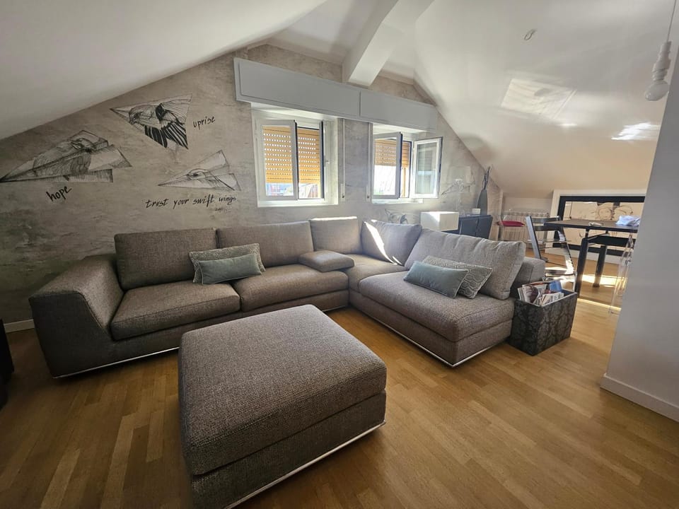 Mansarda a San Siro Apartment in Milan