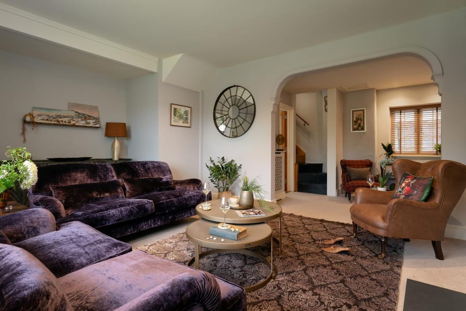 Communal lounge/ TV room, Living room