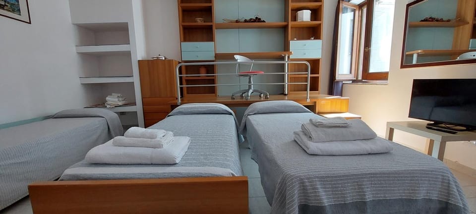 Da Rox (Casa Vacanza) centro Porto Torres House in Porto Torres
