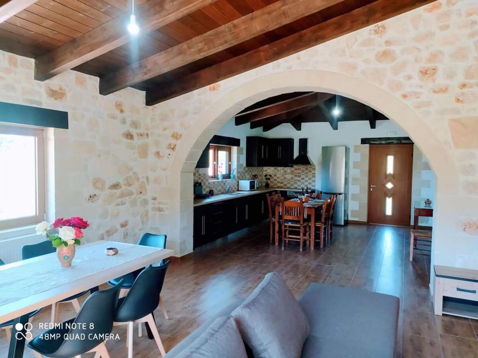 Traditional Villa in Pemonia Villa in Crete