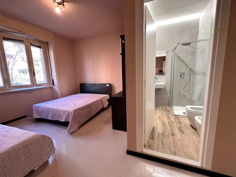 Giramondo apartment centrale Apartment in Milan