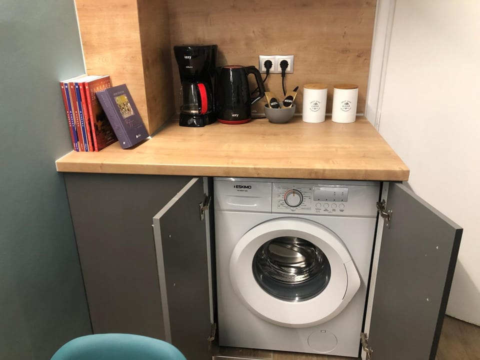 Royal Blue Grand Suite No 1 Apartment in Pireas