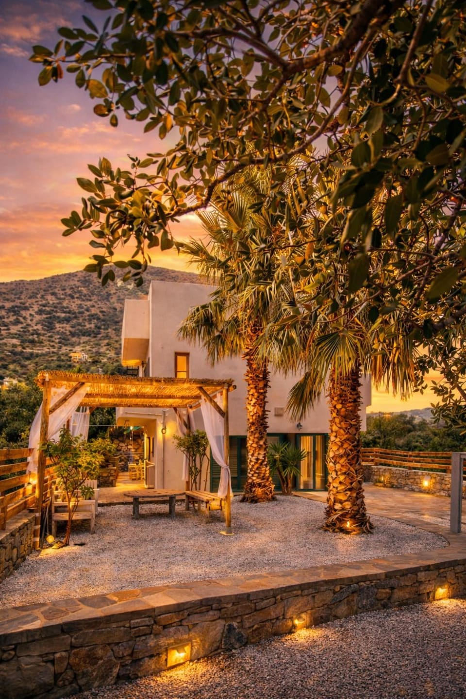 Patio, Garden, Garden view, Mountain view