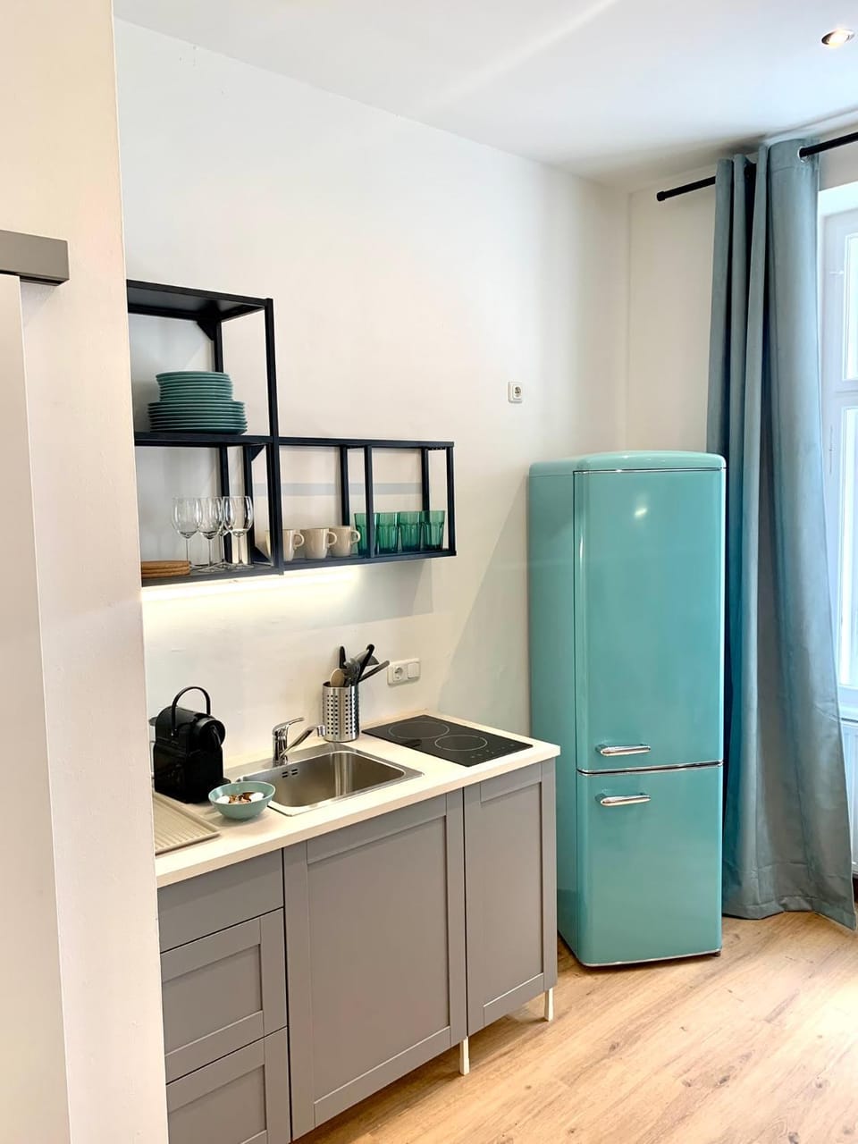 Coffee/tea facilities, Kitchen or kitchenette