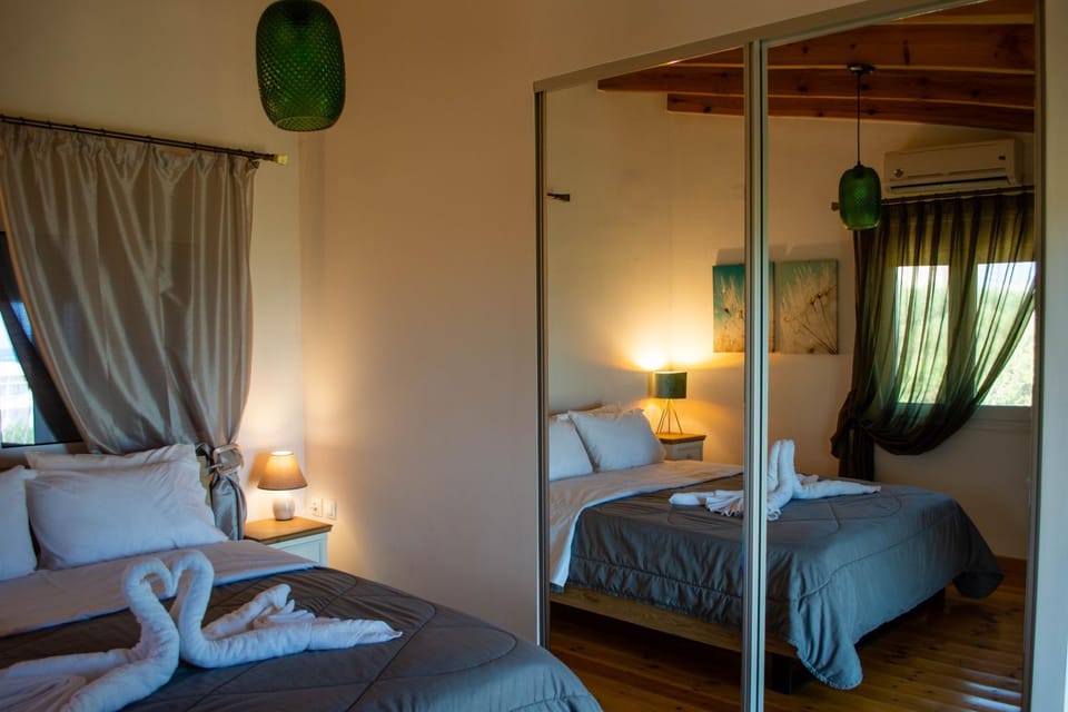 Villa Momentum με θέα,Πισίνα, ανεξάρτητοι χώροι Villa in Crete