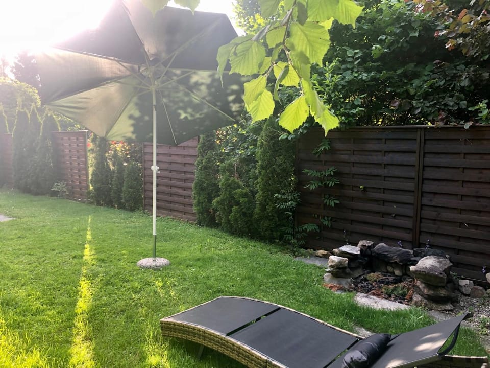 Property building, Garden, Garden view, sunbed