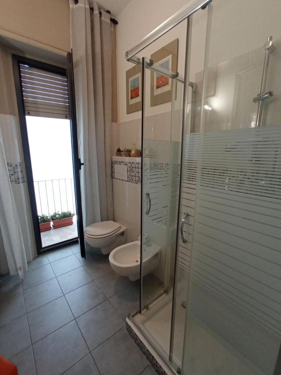 Shower, Toilet, Bathroom, bidet