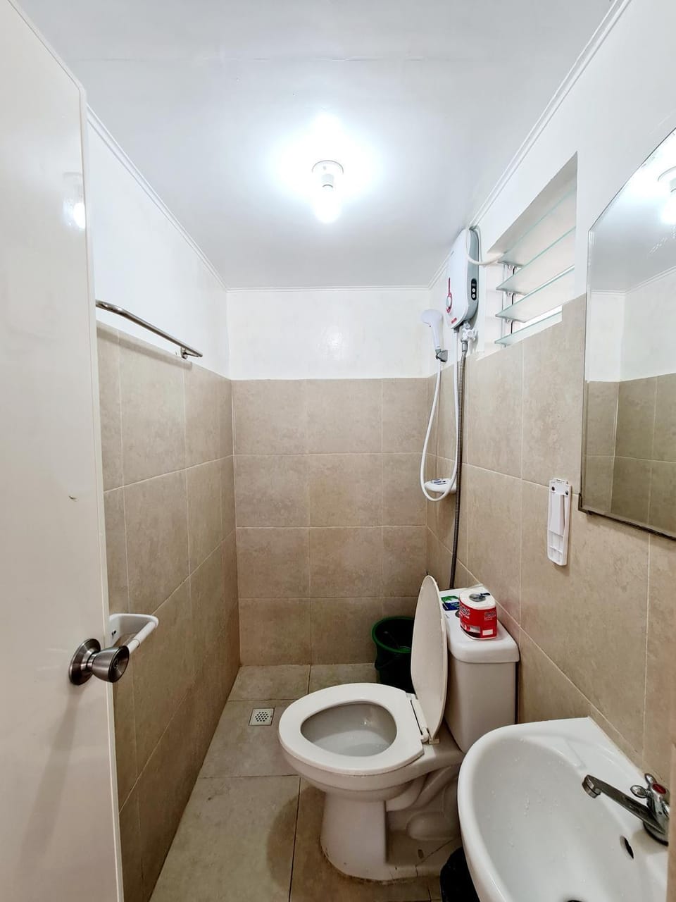 Shower, Toilet, Bathroom, bidet