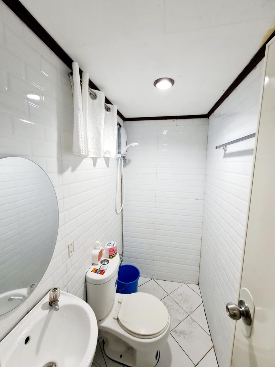 Shower, Toilet, Bathroom, bidet