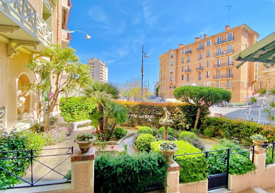 Property building, Nearby landmark, Garden