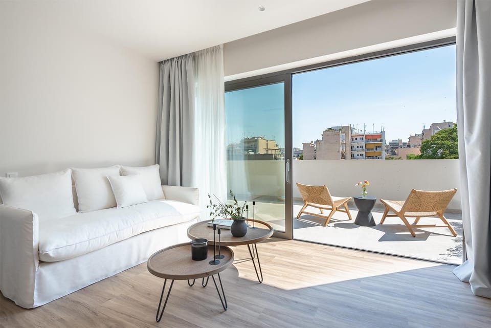 Living room, City view, Certificate/Award