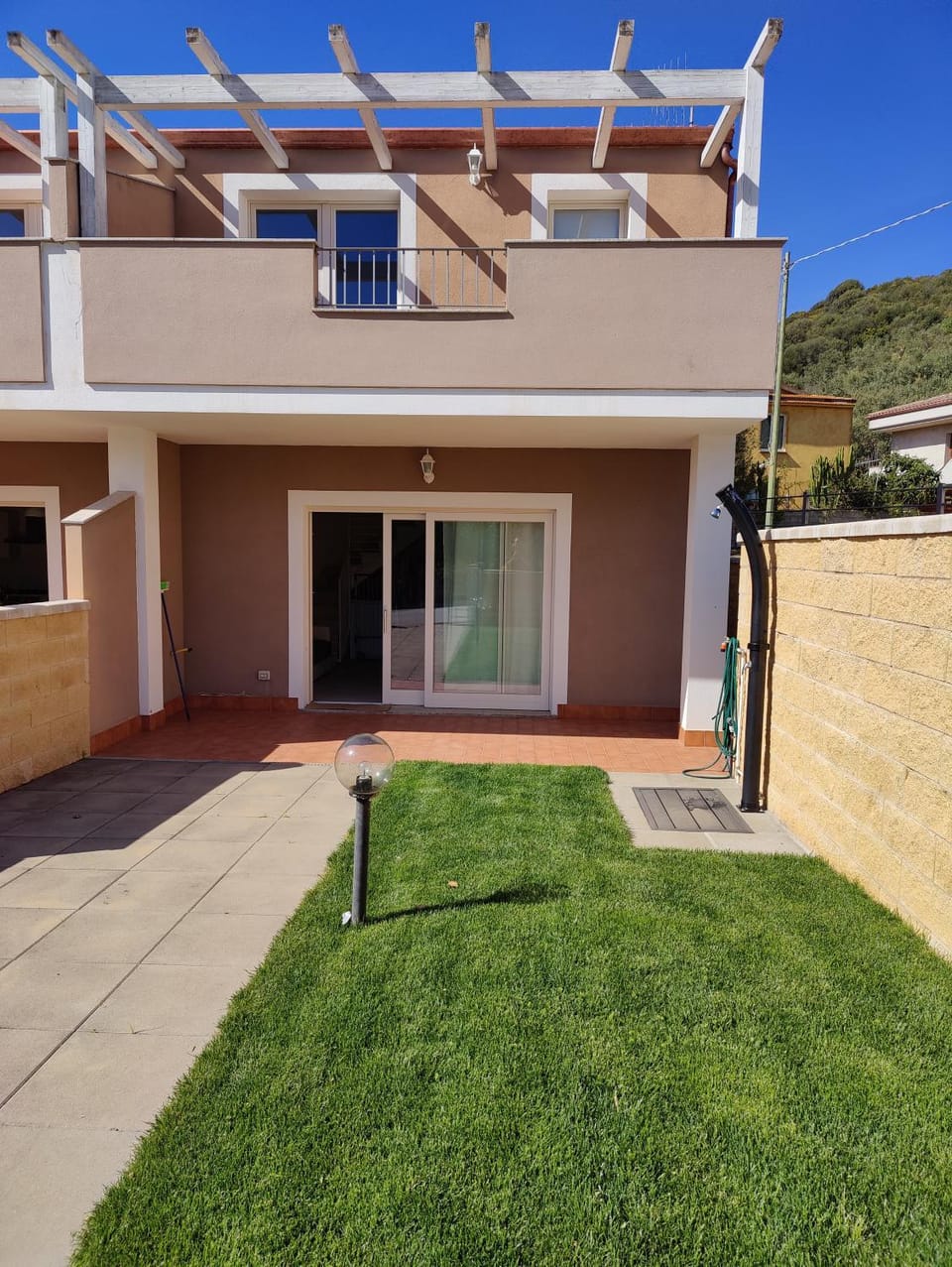 Property building, Garden