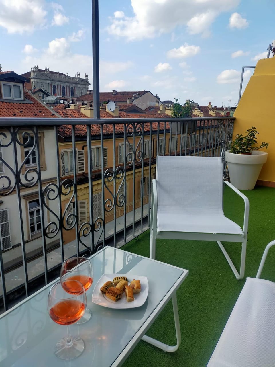 View (from property/room), Balcony/Terrace