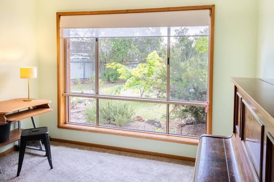 The Clydesdale - Spacious 4 bedroom Home House in Echuca