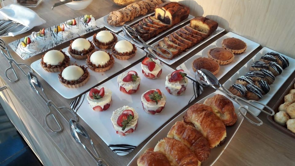 Buffet breakfast