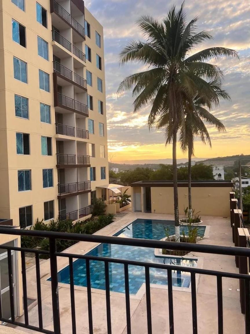 Natural landscape, View (from property/room), Balcony/Terrace, Pool view, Swimming pool