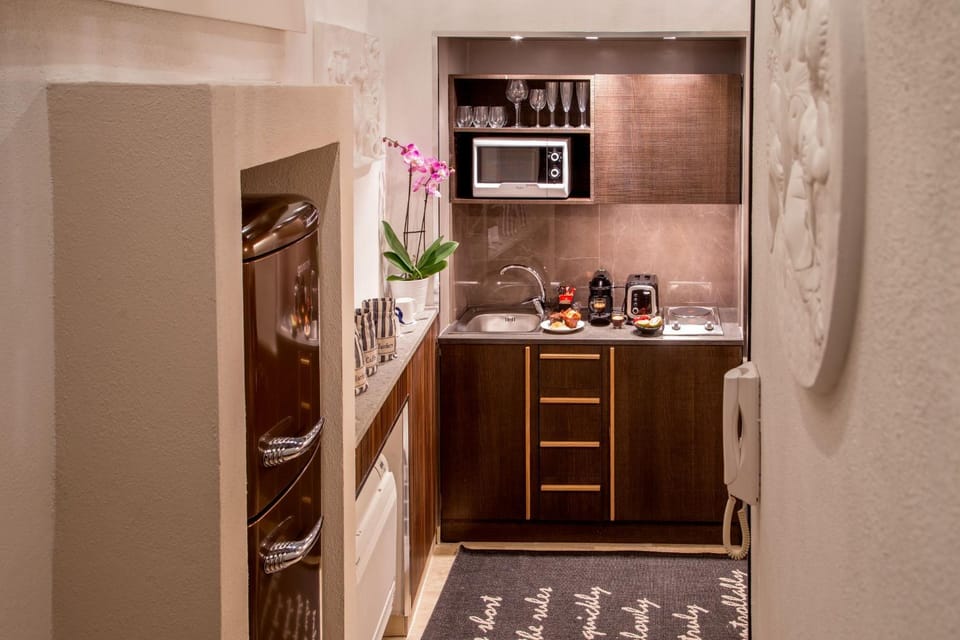 Kitchen or kitchenette, pet friendly