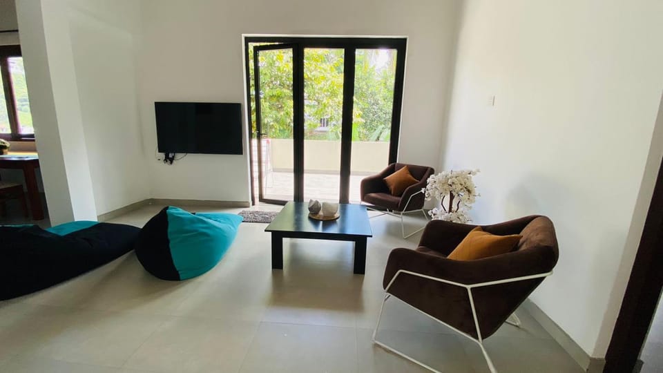 Travel Inn Deluxe Anniewatta Apartment in Kandy