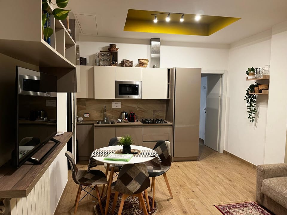 Nel quartiere Bayres Suite completamente rinnovata Apartment in Milan