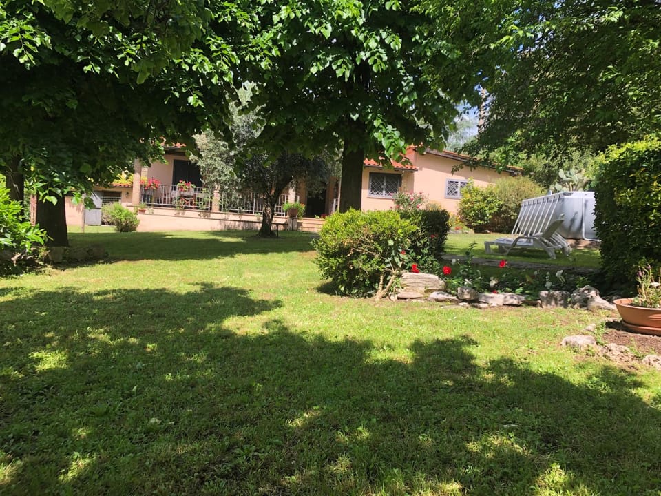 Property building, Garden