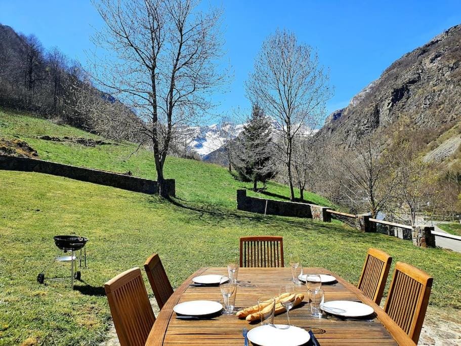 Maison authentique House in Gavarnie-Gèdre