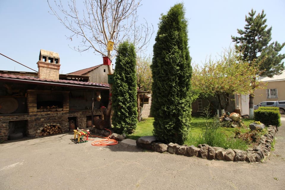BBQ facilities, Garden