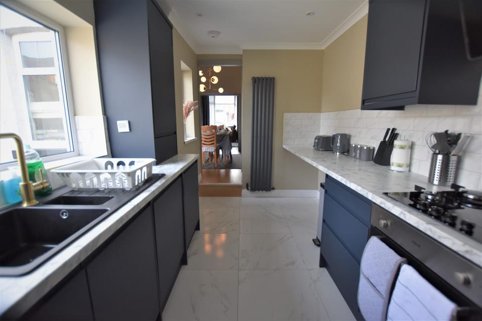 oven, stove, kitchen