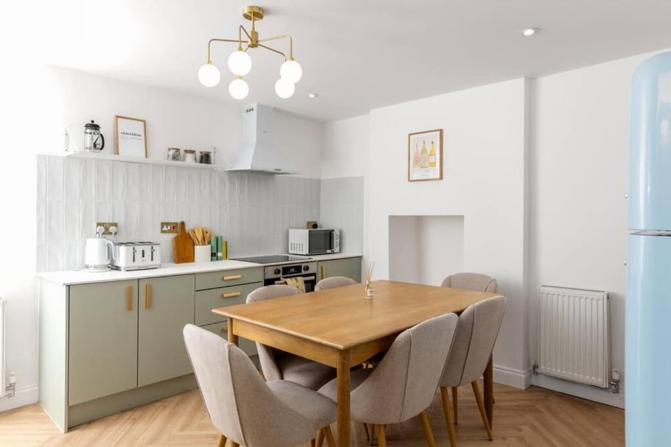 Luxe Design - Chic Cottage - Heart of Rothbury Apartment in England