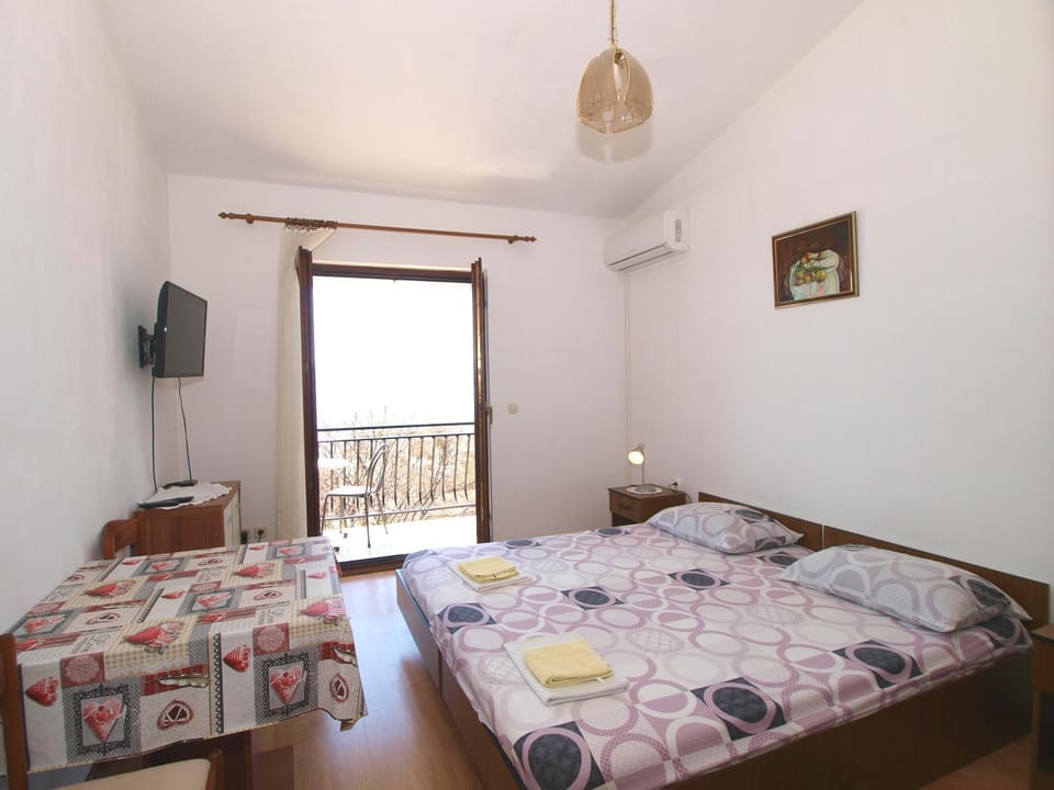 Apartmani Korljan Apartment in Dubrovnik-Neretva County