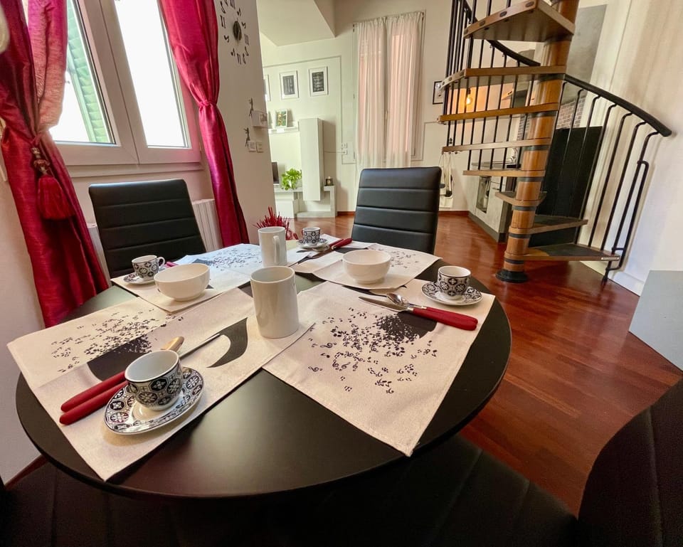 LA CHIAVE DI VIOLINO Appartamentino musicale Apartment in Bologna