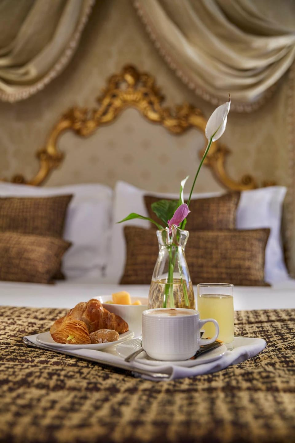 Coffee/tea facilities, Food and drinks, Food, Breakfast, Continental breakfast, Drinks