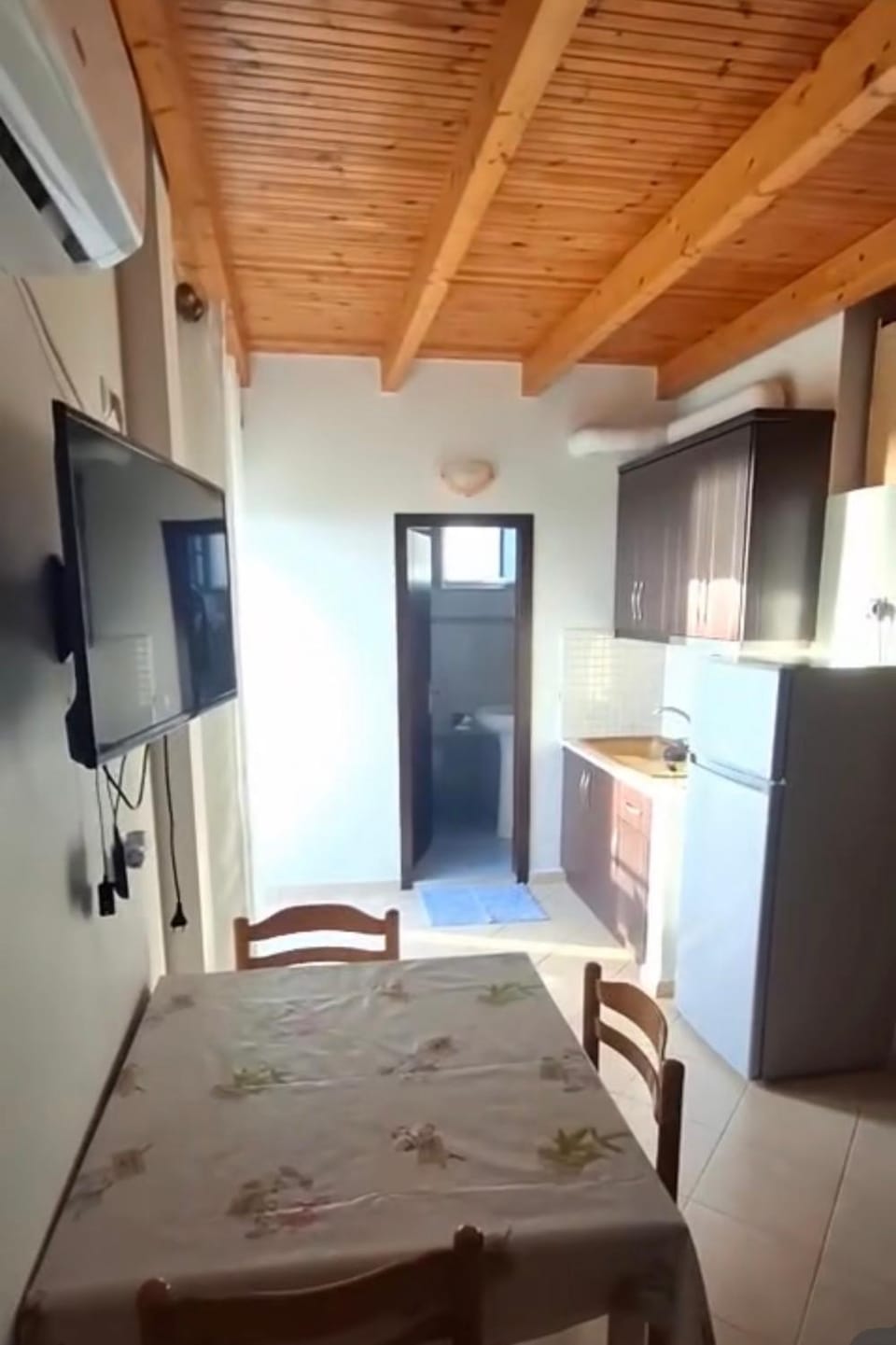 Villa Ndreca Bed and Breakfast in Vlorë County, Albania