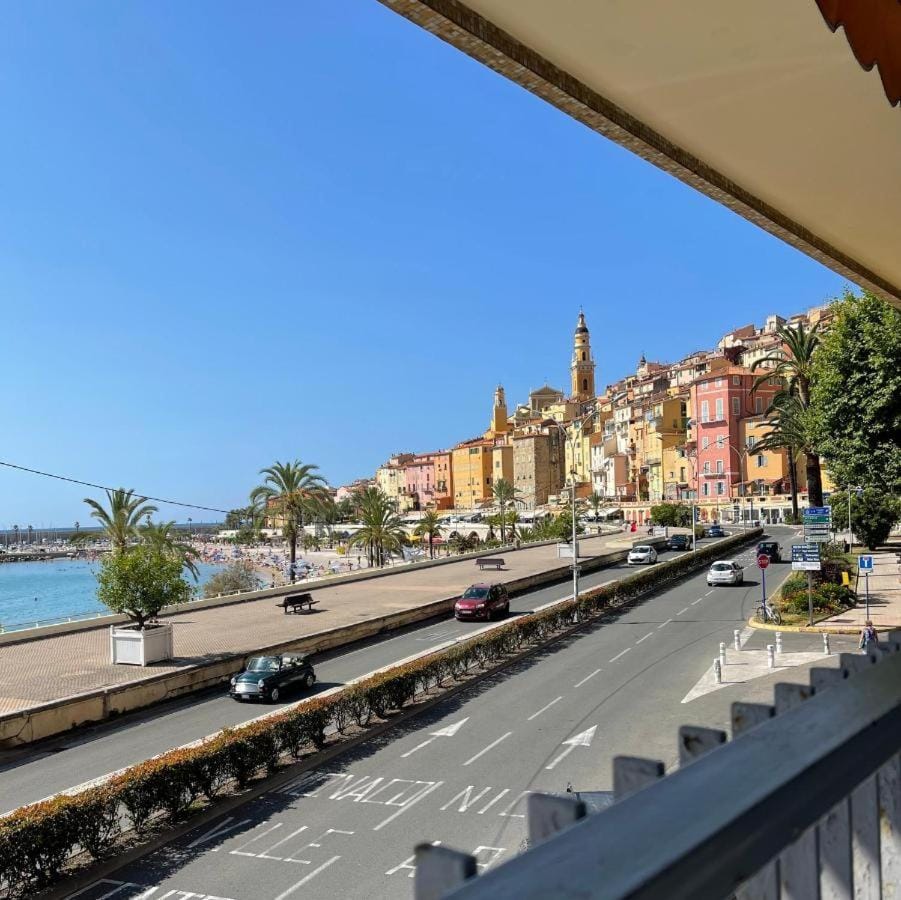 City view, Street view