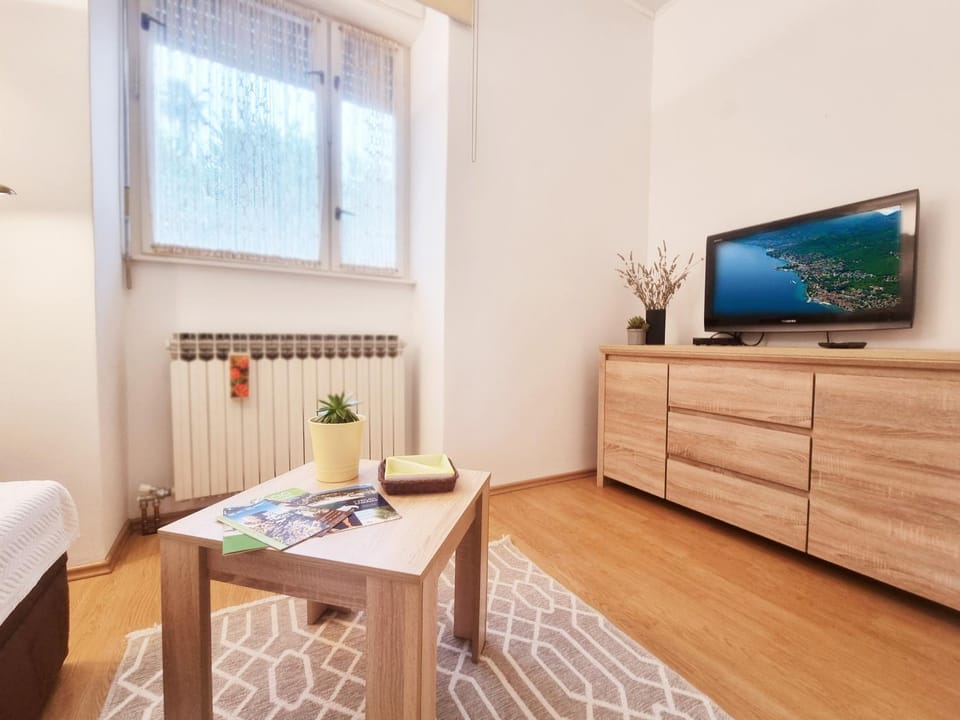 TV and multimedia, Living room