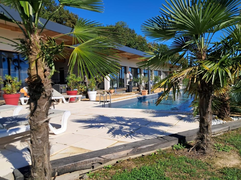 VILLA EDEN Bed and Breakfast in Occitanie