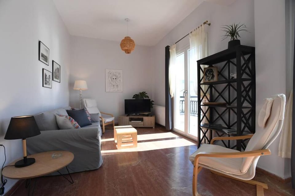 Peter's House Apartment in Decentralized Administration of the Aegean