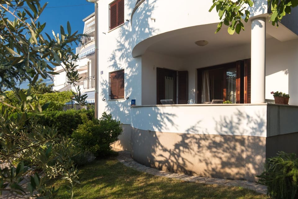 Property building, Balcony/Terrace